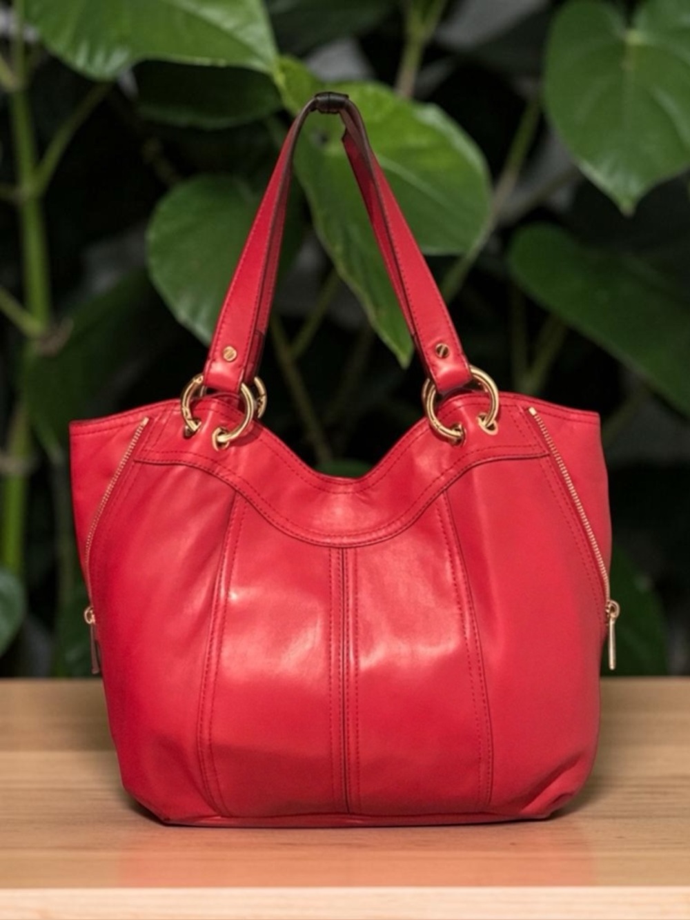 Michael Kors vibrant red Pebbled Leather Shoulder Bag with Gold Accents - Picture 2 of 14